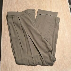 COPY - Everlane Pleated Trousers